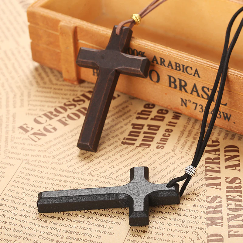 Vintage Wood Cross Leather Necklace - Image 5
