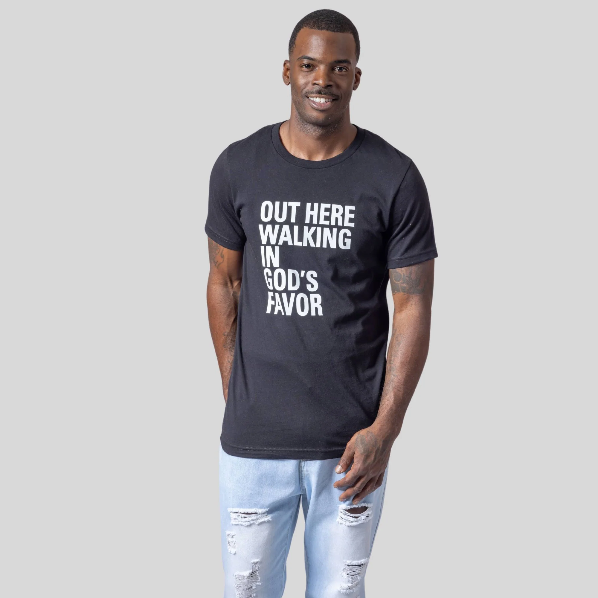 Walking In God's Favor Tee (Black) - Image 3